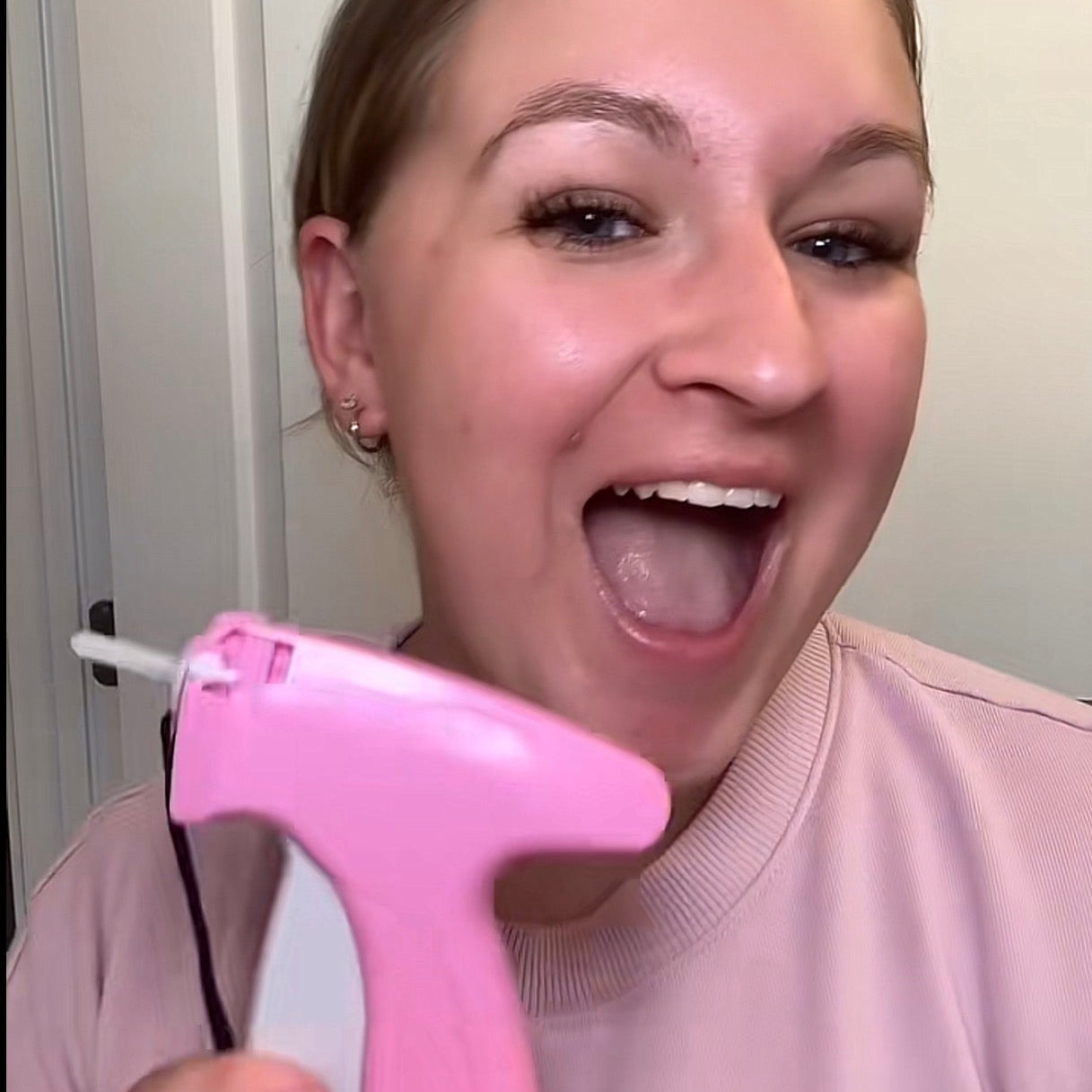 Nurul™Handheld Repair Stitch Gun